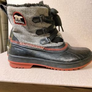 Sorel Tivoli Herringbone Winter Boots Black White